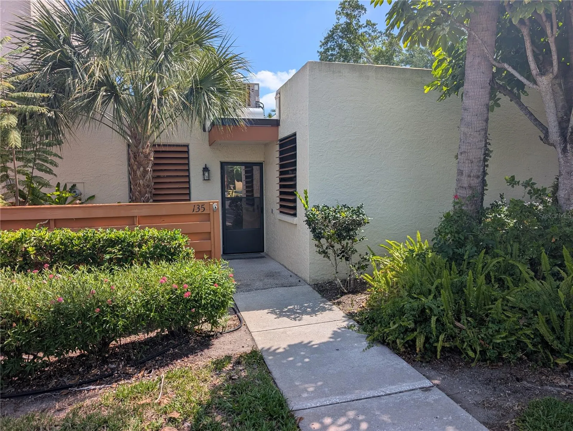 135 Wild Palm Drive Bradenton FL 34210