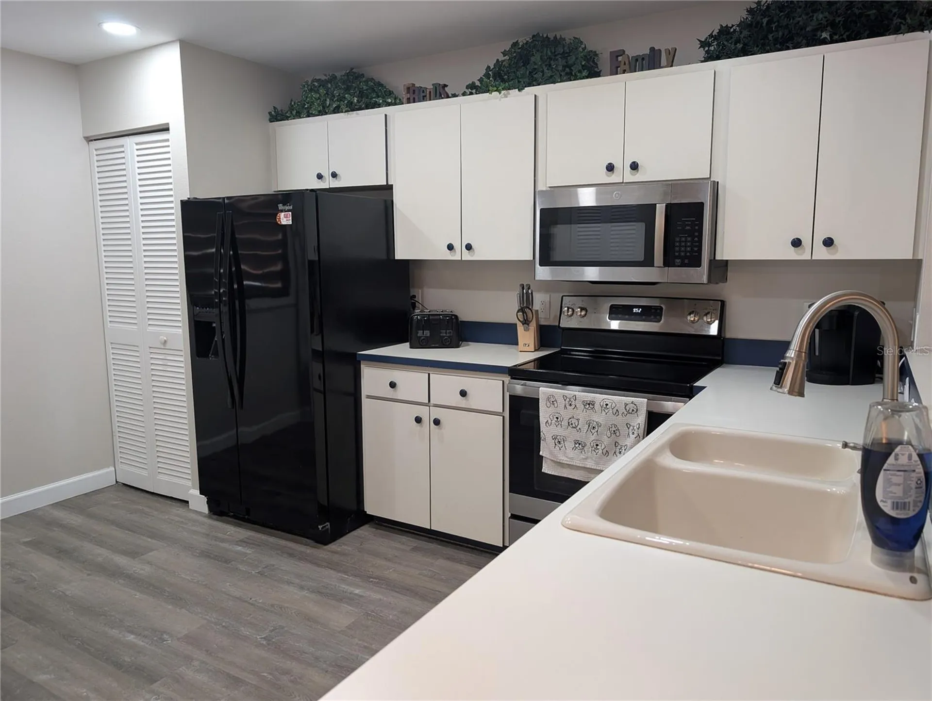 135 Wild Palm Drive Bradenton FL 34210