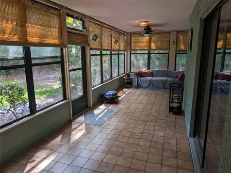 135 Wild Palm Drive Bradenton FL 34210