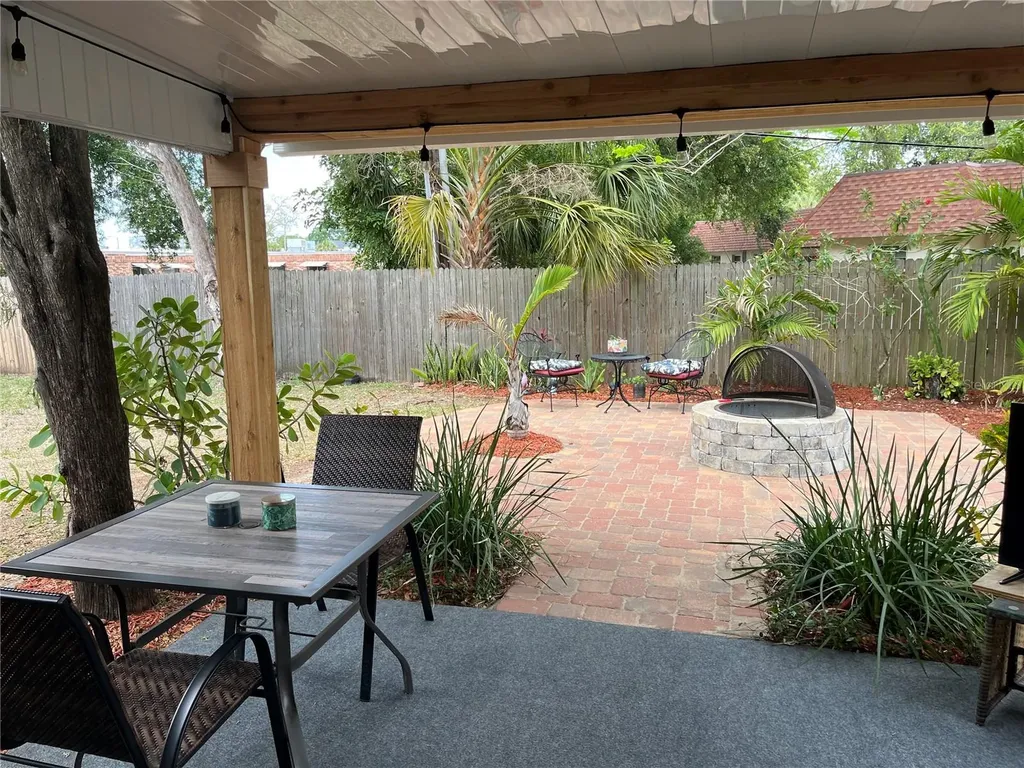 Dunedin FL 34698