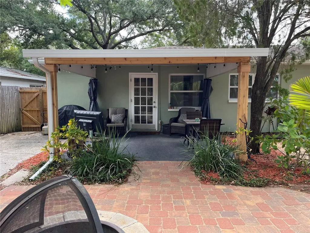 Dunedin FL 34698