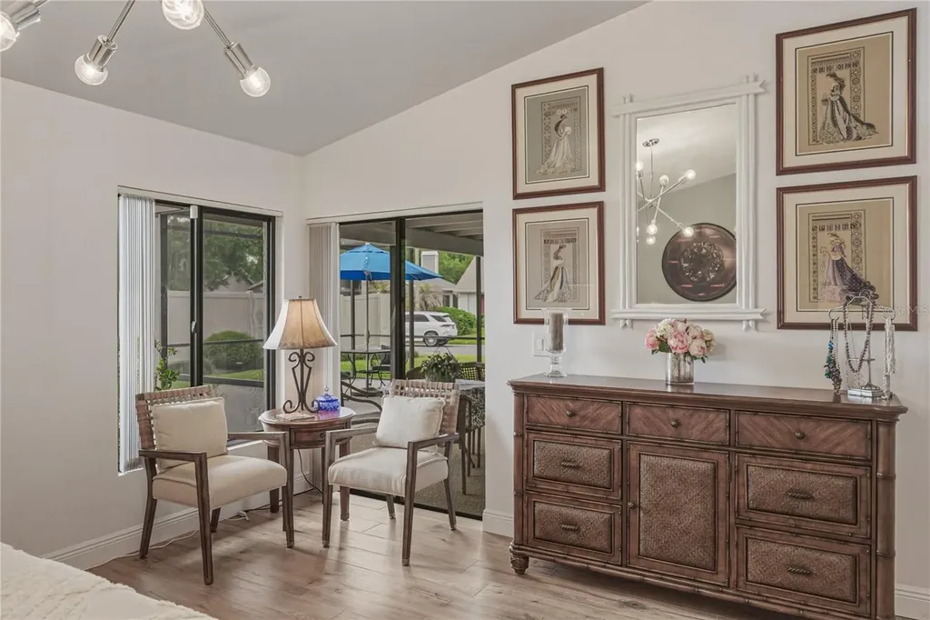 2317 Walden Place N Plant City FL 33566