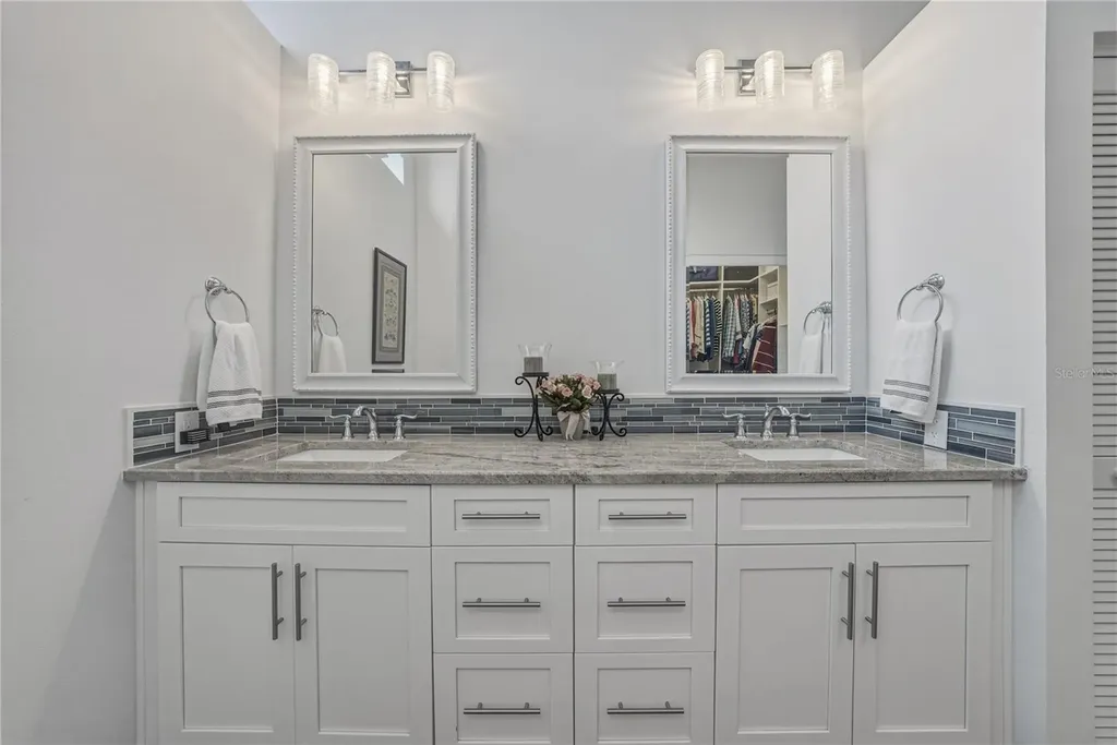 2317 Walden Place N Plant City FL 33566