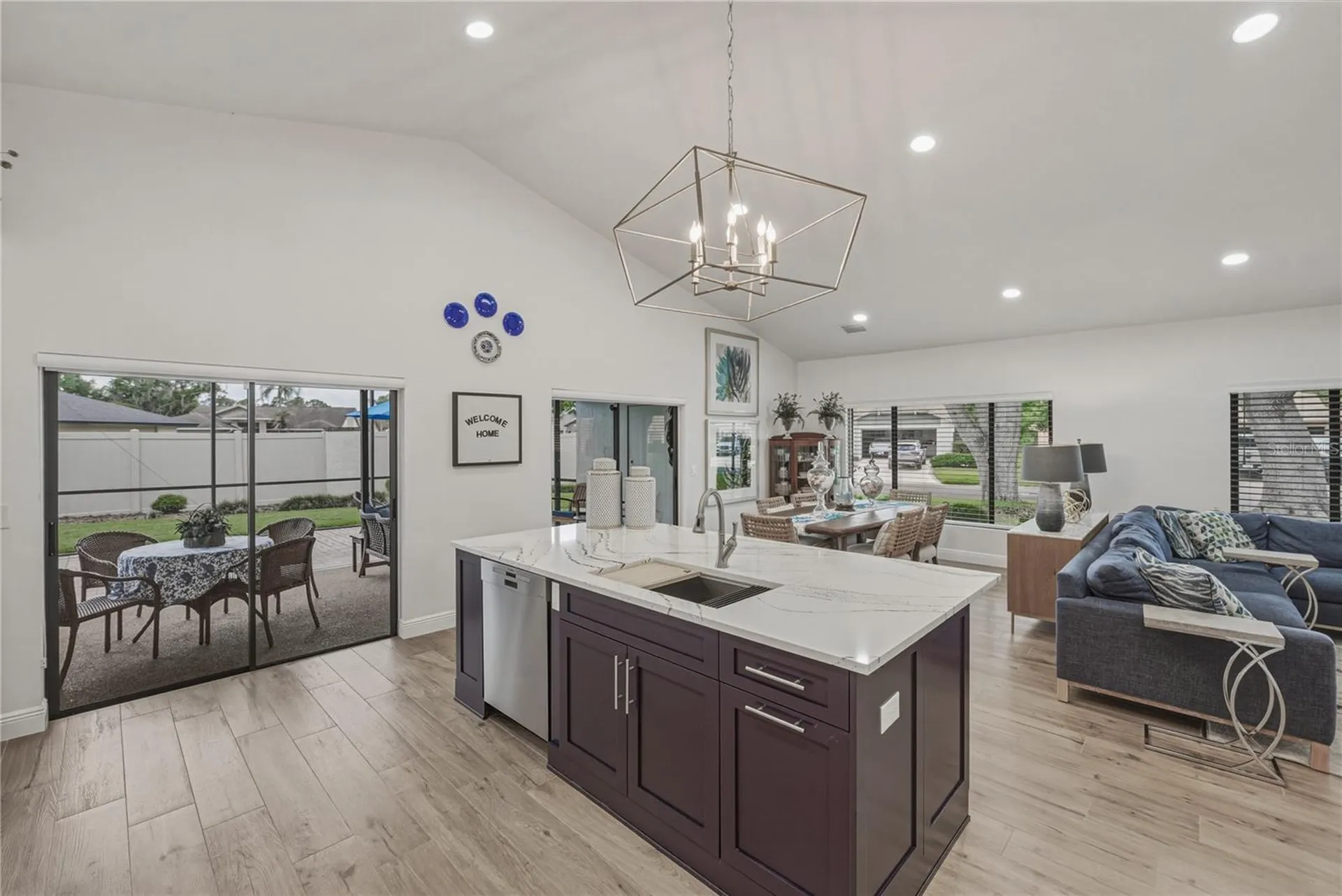2317 Walden Place N Plant City FL 33566