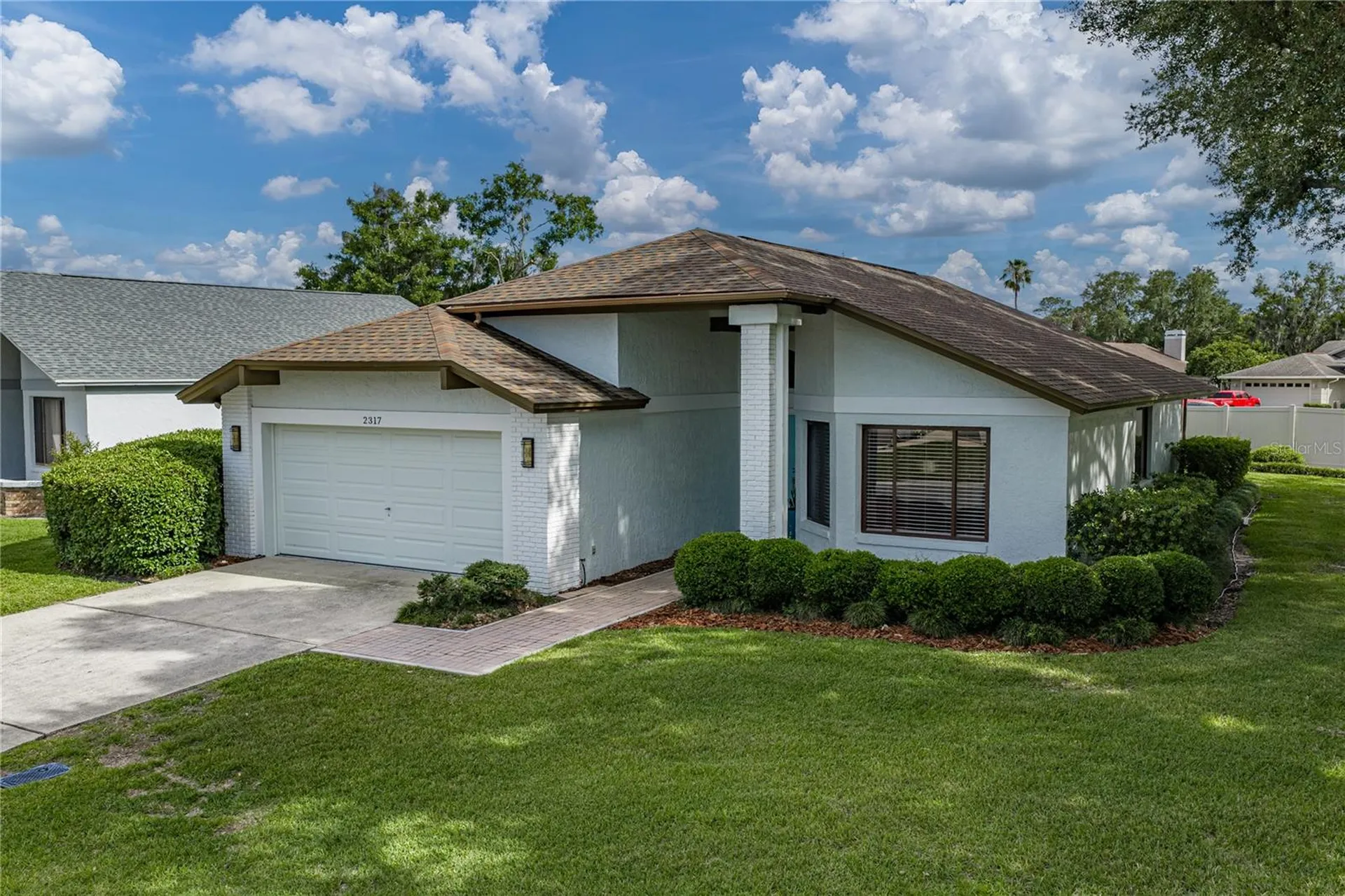 2317 Walden Place N Plant City FL 33566
