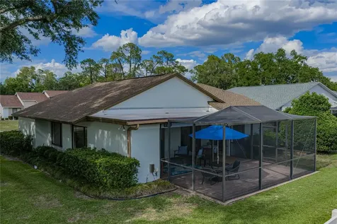 2317 Walden Place N Plant City FL 33566
