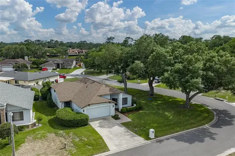 2317 Walden Place N Plant City FL 33566