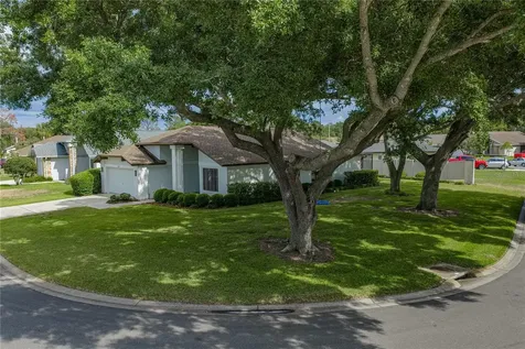 2317 Walden Place N Plant City FL 33566