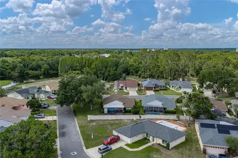 2317 Walden Place N Plant City FL 33566