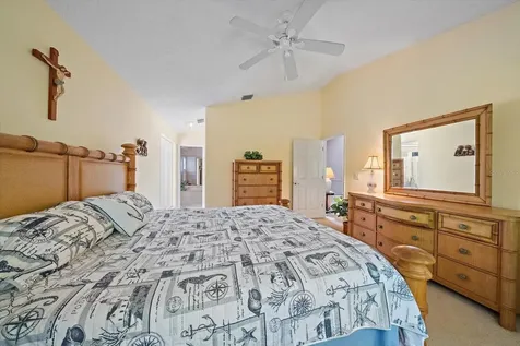 6724 Approach Road Sarasota FL 34238