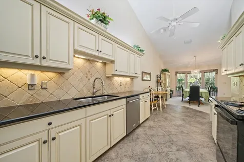 6724 Approach Road Sarasota FL 34238