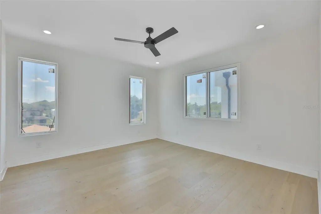 310 W Columbus Drive Tampa FL 33602