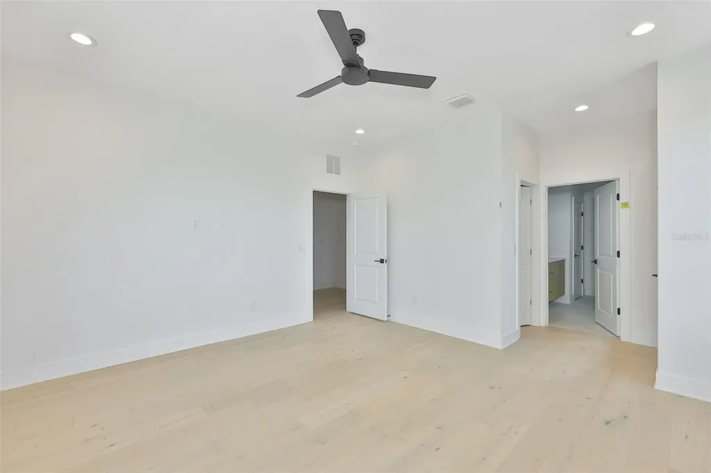 310 W Columbus Drive Tampa FL 33602