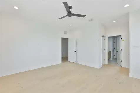 310 W Columbus Drive Tampa FL 33602