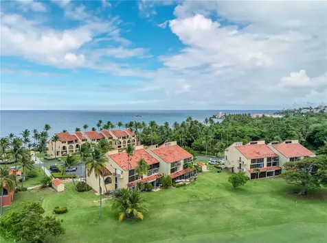 119 Beach Village Humacao PR 00791