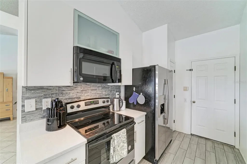 11217 2nd Avenue E Bradenton FL 34212