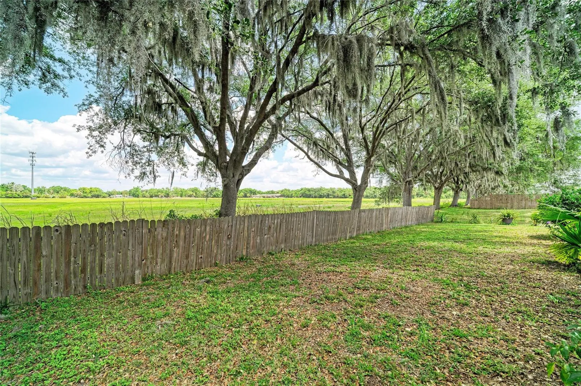 11217 2nd Avenue E Bradenton FL 34212