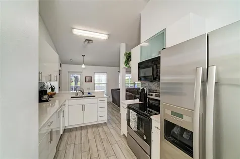 11217 2nd Avenue E Bradenton FL 34212