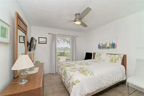 11217 2nd Avenue E Bradenton FL 34212