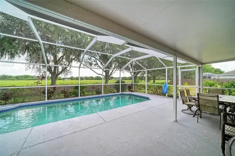 11217 2nd Avenue E Bradenton FL 34212