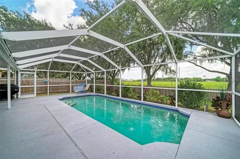 11217 2nd Avenue E Bradenton FL 34212
