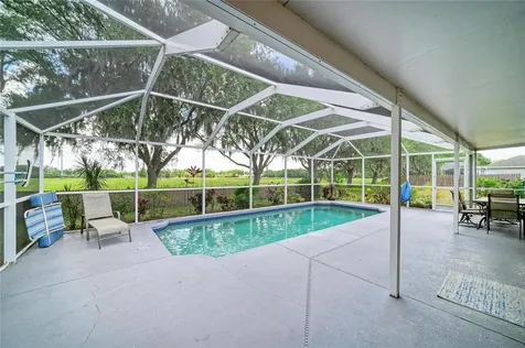 11217 2nd Avenue E Bradenton FL 34212