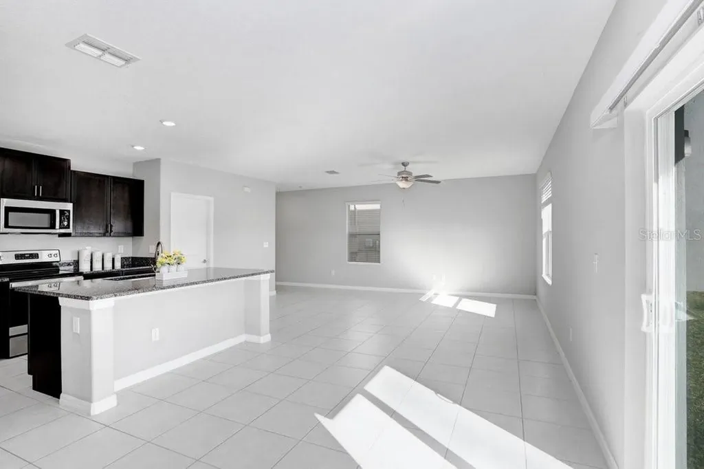 3160 Oyster Cove Street Wimauma FL 33598