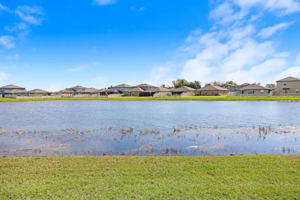 3160 Oyster Cove Street Wimauma FL 33598