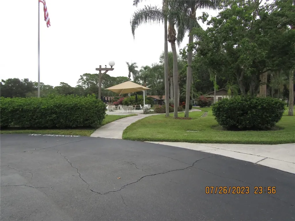 4633 Oak Hill Drive Sarasota FL 34232