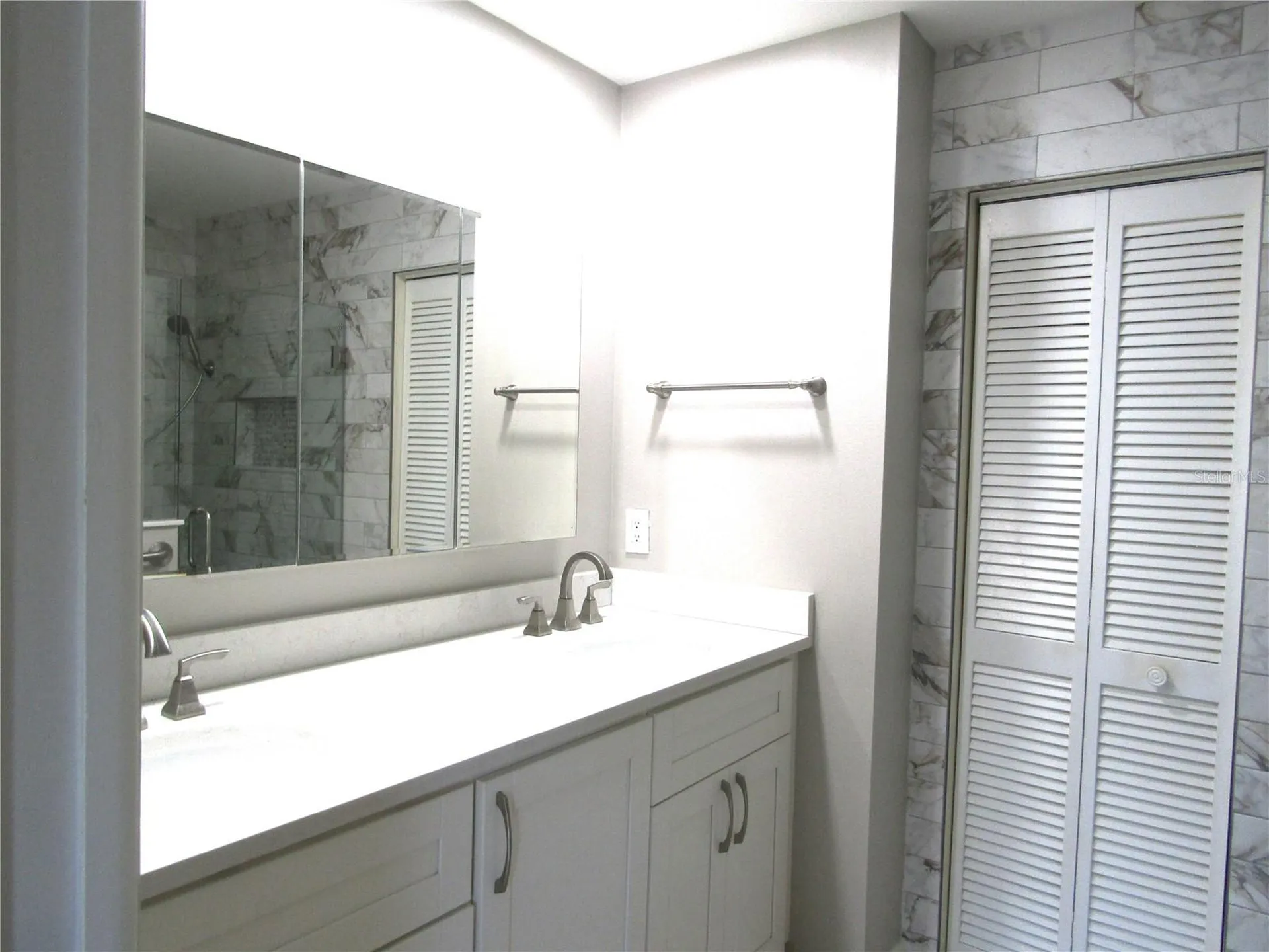 4633 Oak Hill Drive Sarasota FL 34232