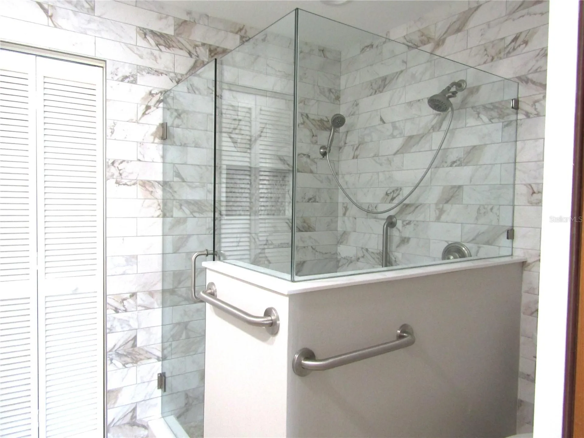4633 Oak Hill Drive Sarasota FL 34232