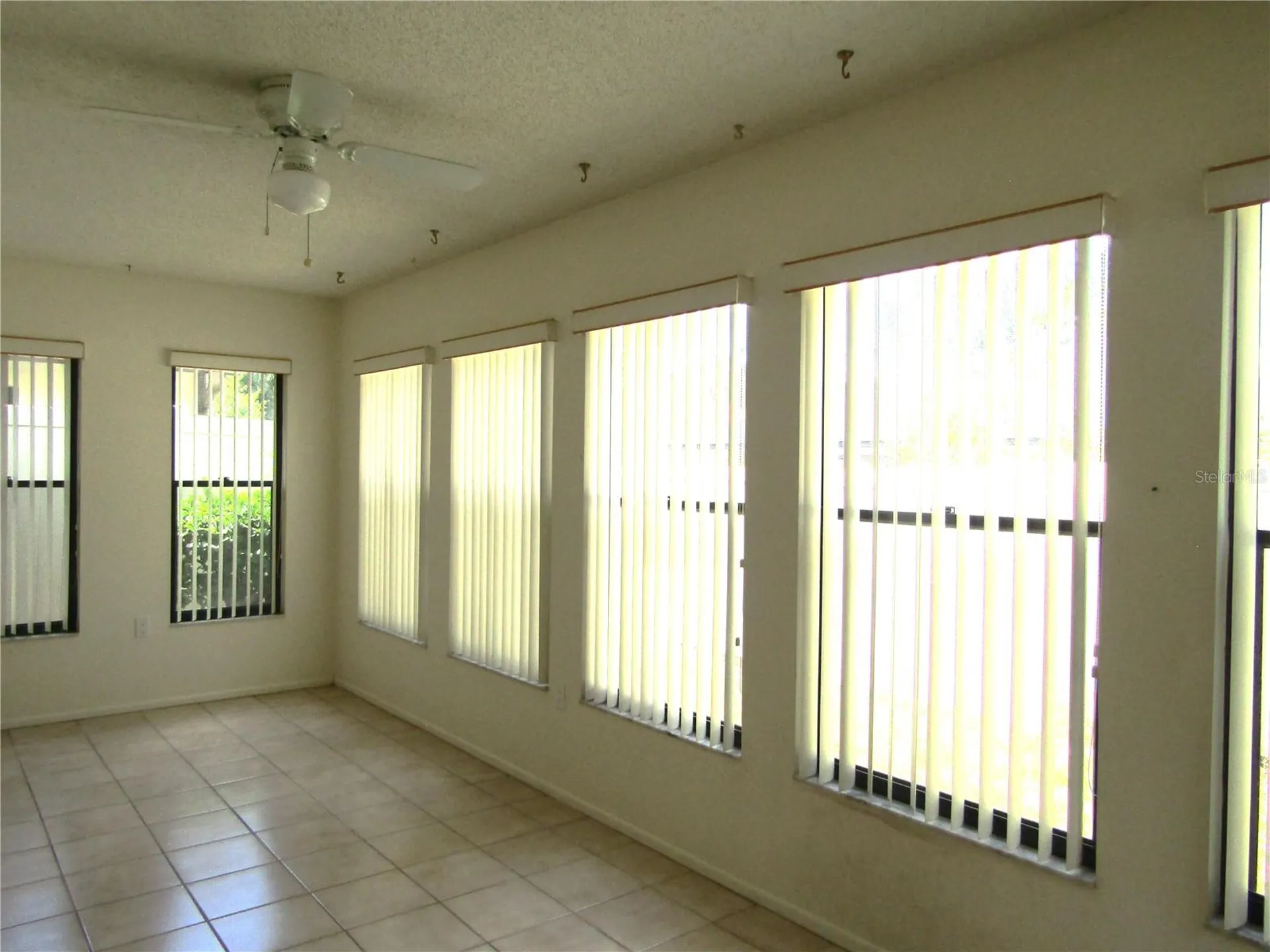 4633 Oak Hill Drive Sarasota FL 34232