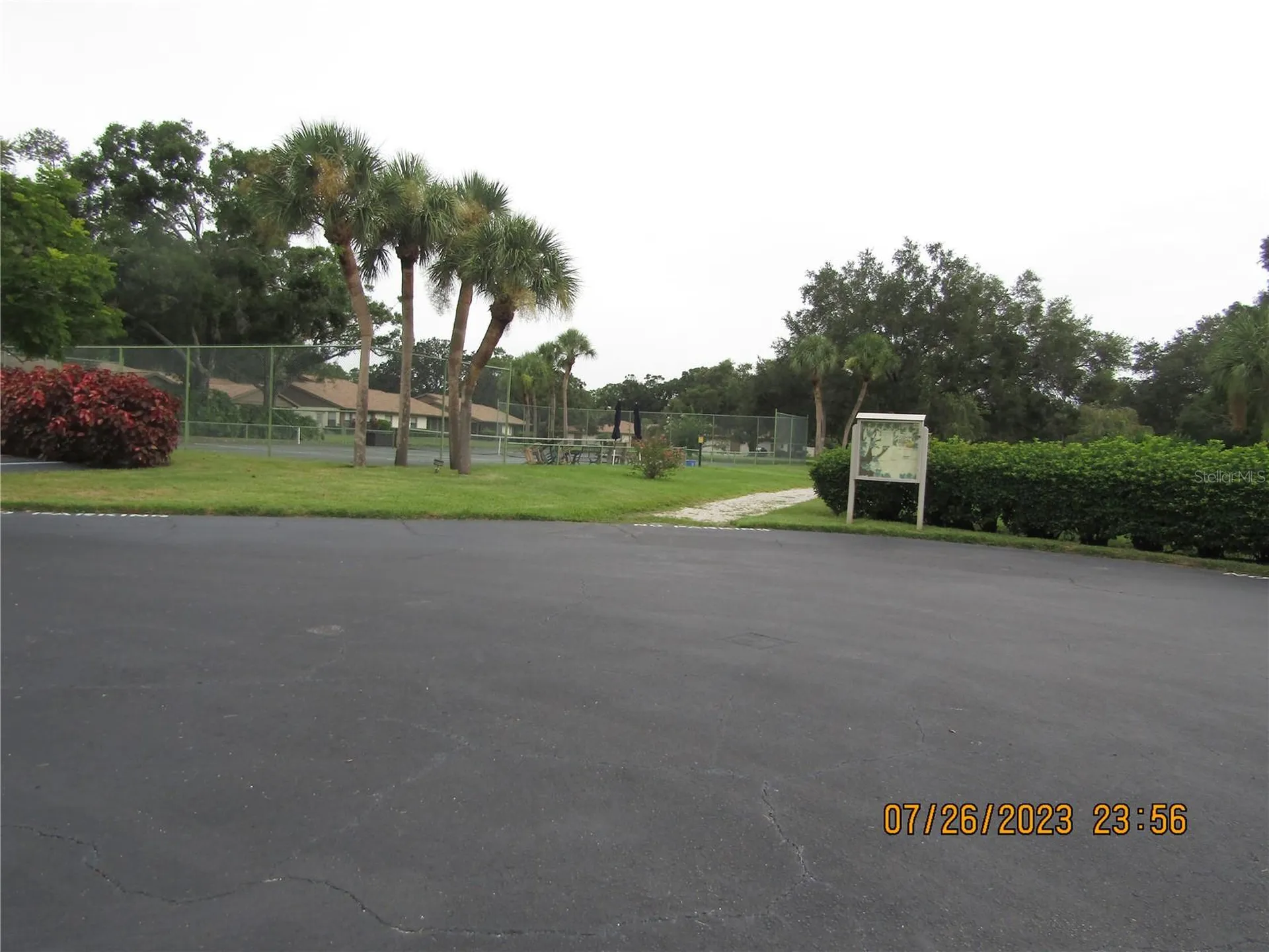 4633 Oak Hill Drive Sarasota FL 34232