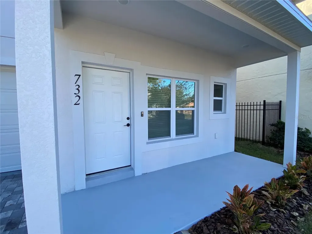 732 S Lee Avenue Orlando FL 32805
