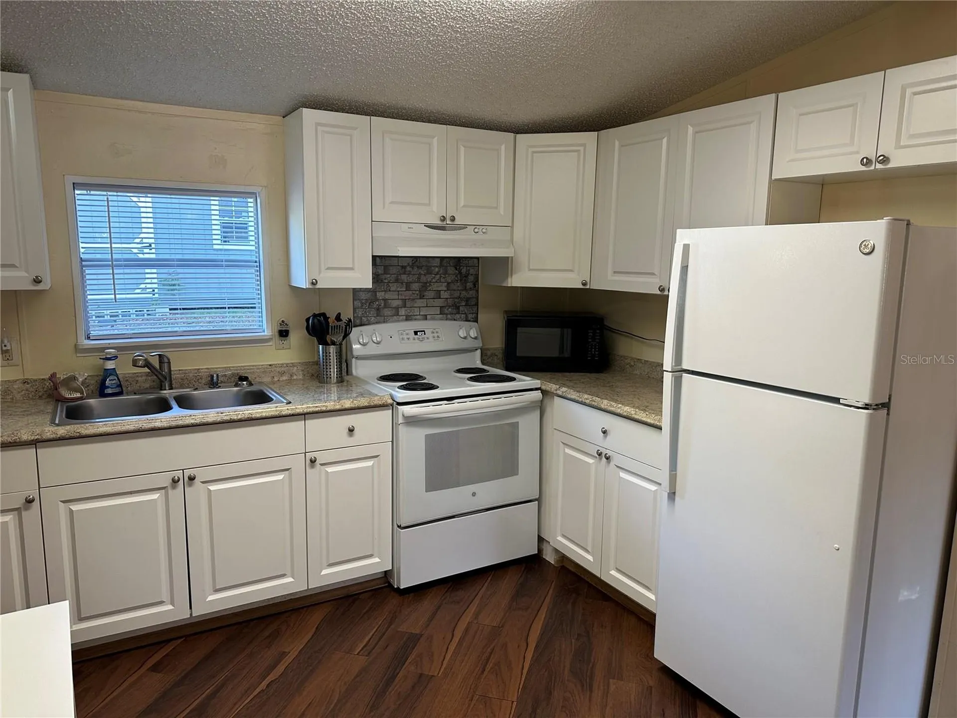 212 Ashley Street Hawthorne FL 32640