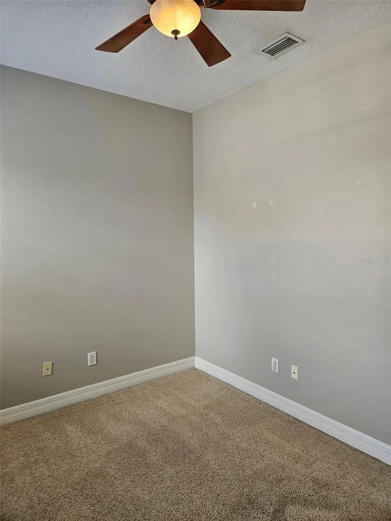 1005 Edison Park Court Tampa FL 33606