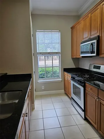 1005 Edison Park Court Tampa FL 33606