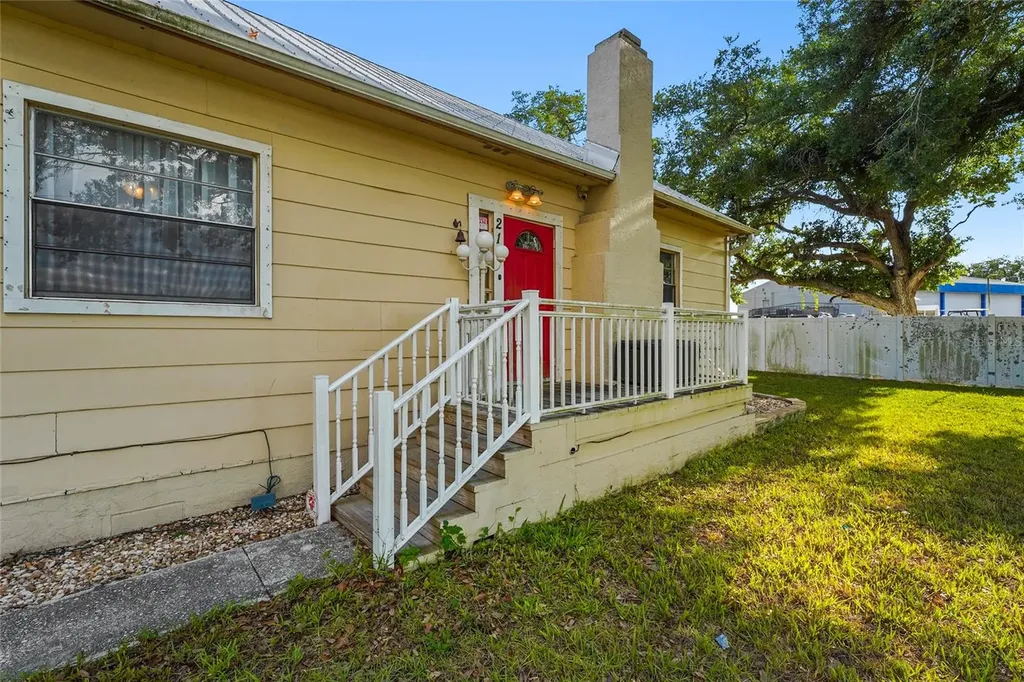 219 39th Street E Palmetto FL 34221