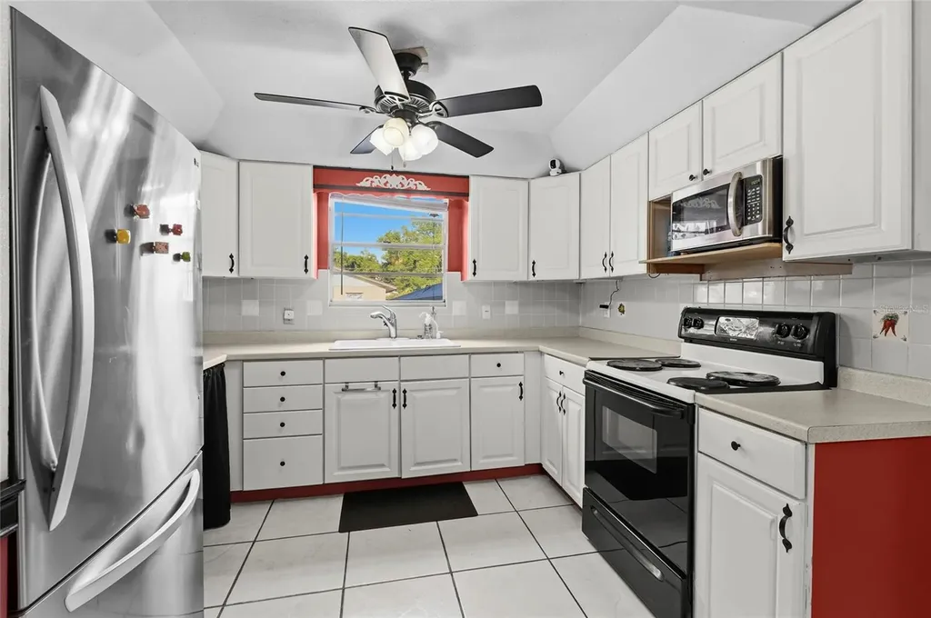 219 39th Street E Palmetto FL 34221