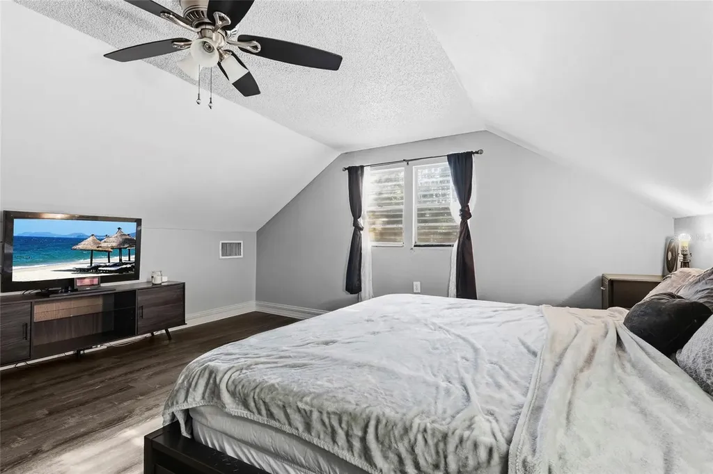 219 39th Street E Palmetto FL 34221
