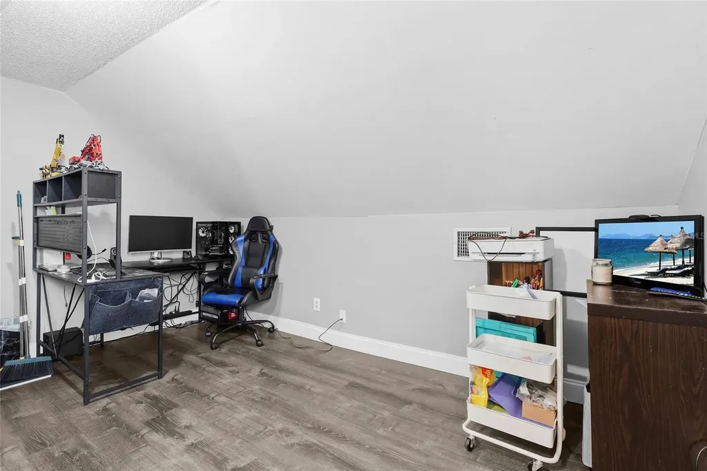 219 39th Street E Palmetto FL 34221