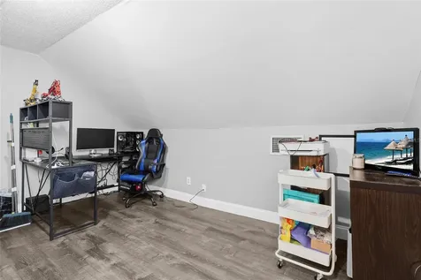 219 39th Street E Palmetto FL 34221