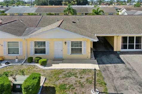 1006 Burbank Court Sun City Center FL 33573