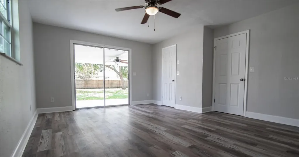 4710 W Price Avenue Tampa FL 33611