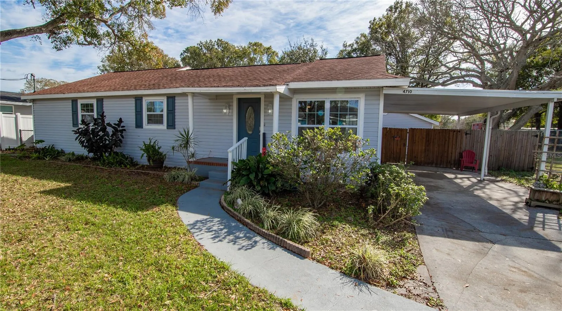4710 W Price Avenue Tampa FL 33611
