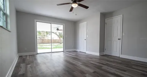 4710 W Price Avenue Tampa FL 33611