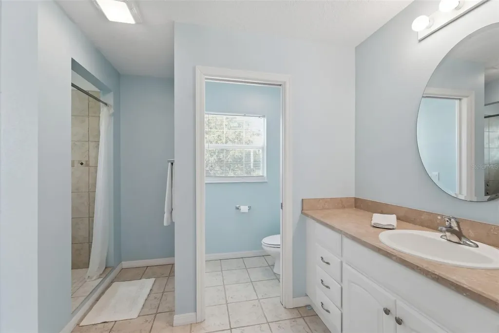 393 S Dexter Avenue Deland FL 32720