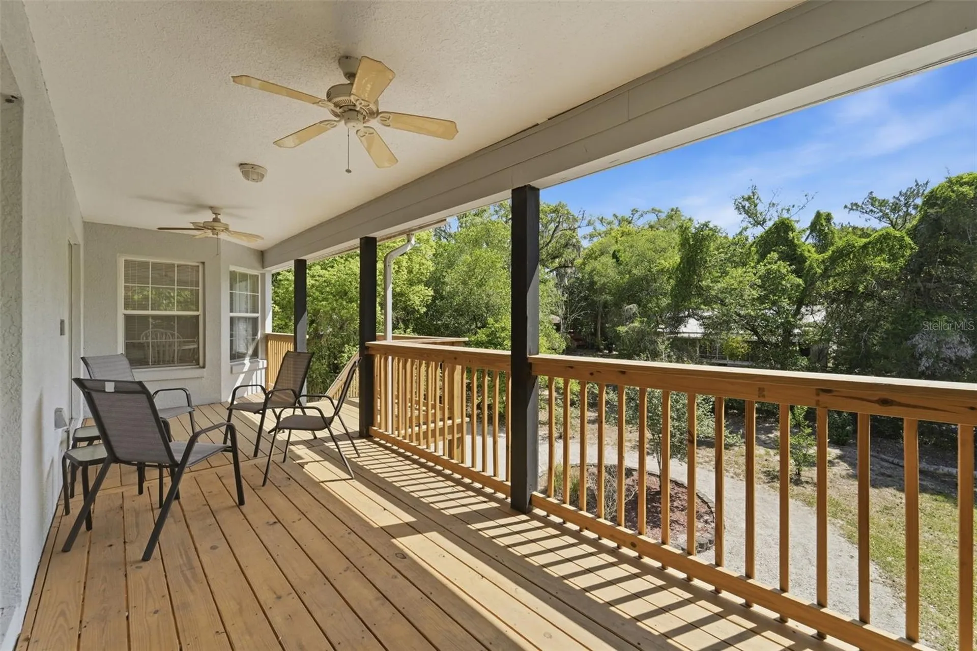 393 S Dexter Avenue Deland FL 32720