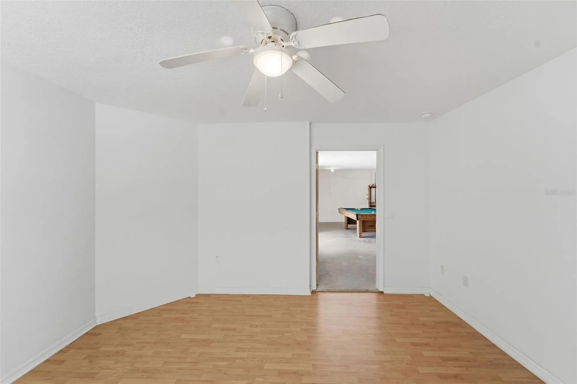 393 S Dexter Avenue Deland FL 32720