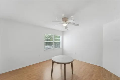 393 S Dexter Avenue Deland FL 32720